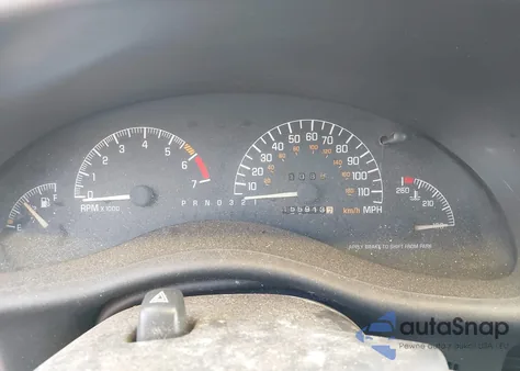 2002 Pontiac Grand Prix Gt from USA, damaged, VIN 1G2WP52K92F202051